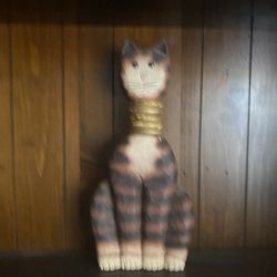 Wood Cat