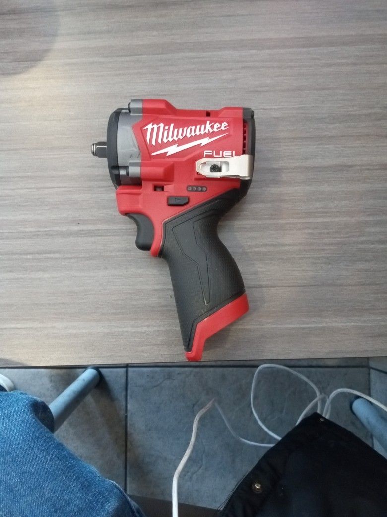 Milwaukee 3/8 Drive Impact M12