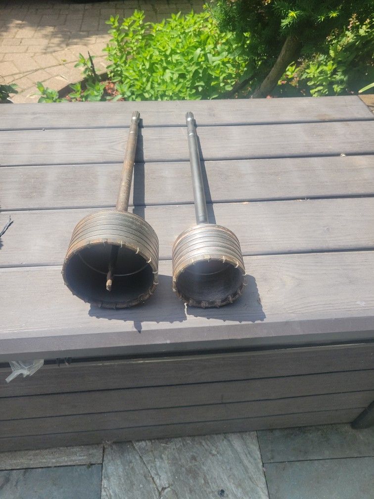 Core Bits 5' And 4 Inch Spline Shank !