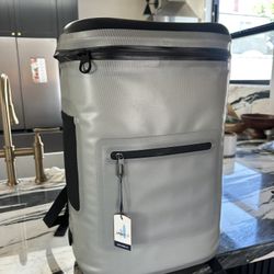 Johnnie O Beach Cooler Backpack 