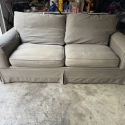 Nice Comfy Sofa couch ready to go!!