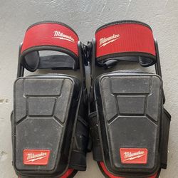 Milwaukee Kneepads 