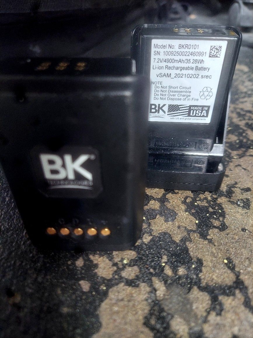 1 Bkr5000 Series Rechargeable Battery Pack. (New)