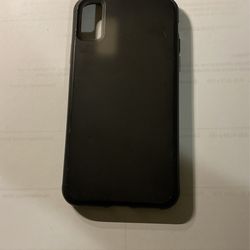 Black Iphone Xs Case