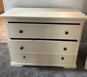 Three drawer wooden dresser
