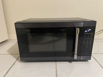 Hamilton Beach Black Countertop Microwave