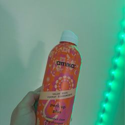 Amika Perk up Plus dry shampoo value size