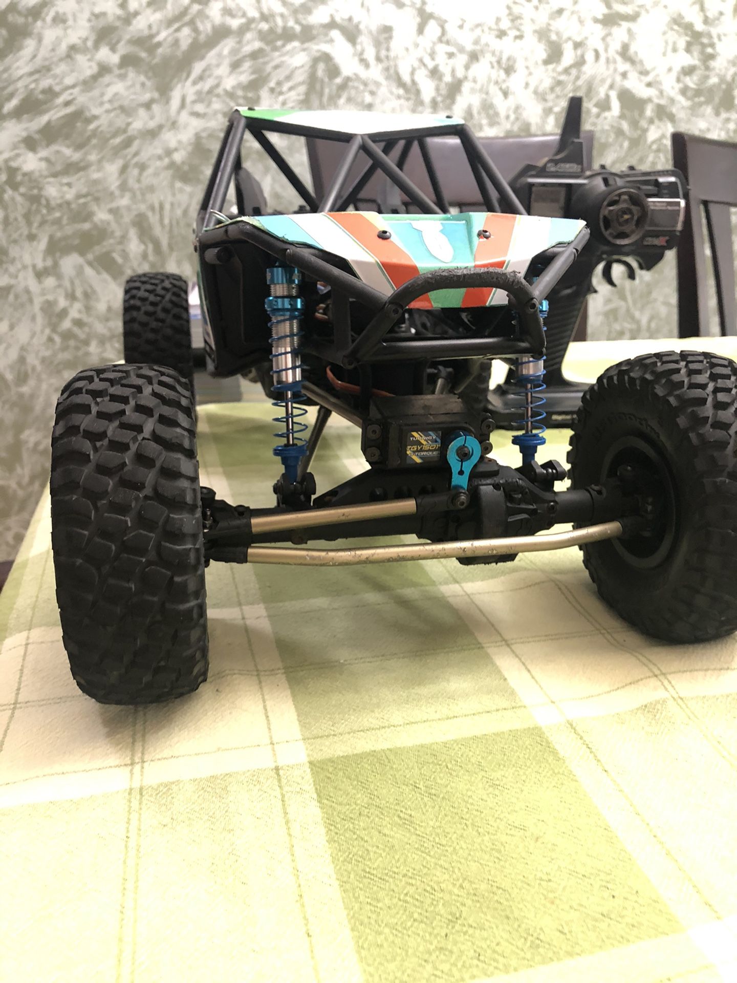 Axial rr10 bomber kit (rtr) for Sale in Seattle, WA - OfferUp