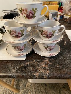 Tea set of 5