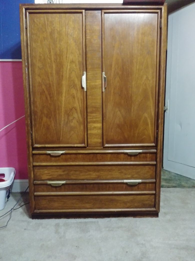 Solid wood entertainment center with drawers