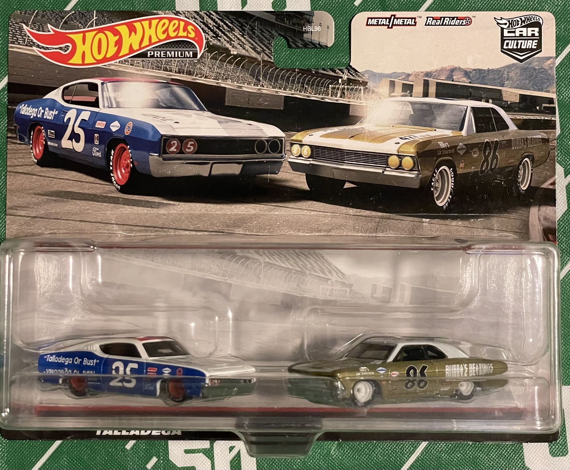Hot Wheels Premium Car Culture 2-Pack '69 Torino Talladega & '66 Chevelle -1:64-