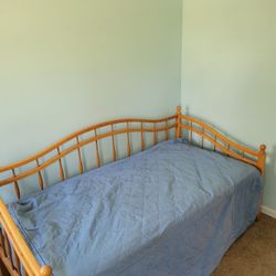 Day Bed