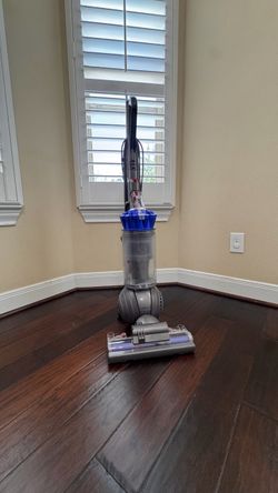 Dyson Ball Allergy Upright Vacuum