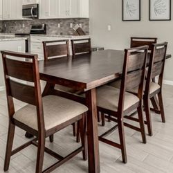 Living Spaces Table