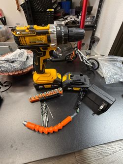 Cordless Drill Driver Kit