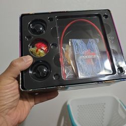 Bakugan  Tin Set 