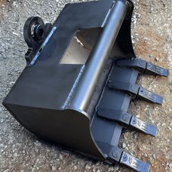 24” Mini Excavator Bucket