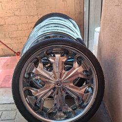 Akuza 20" Rim's & Tires 