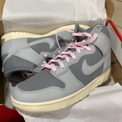 Nike Dunk Hi