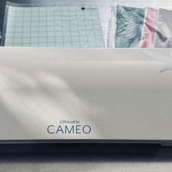Cameo Silhouette Electronic Cutter