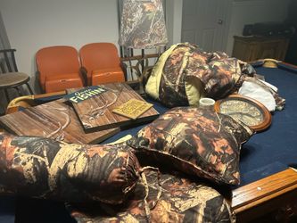 Full camo room