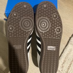 Adidas Sambas (Men’s 11)