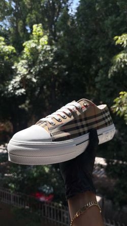 Burberry Sneakers