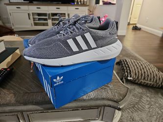 Adidas Swift Run 22 Size 11