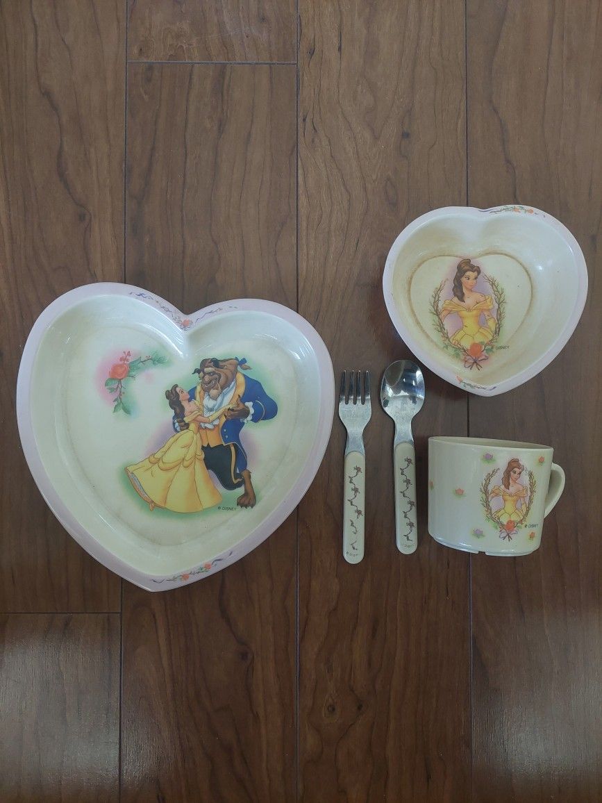 Disney Beauty And The Beast Plastic Dish Set