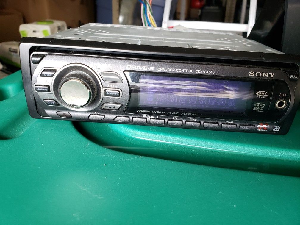 Sony cd car stereo with aux port