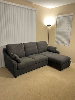 IKEA VINLIDEN Sofa with Switchable Chaise, Washable Cover