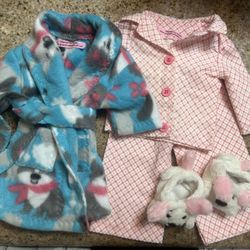American Girl doll Fitting Pajamas, Robe & Slippers 