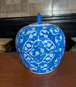 10" x 8.5" Hand painted Chinoiserie blue and white porcelain ginger jar featuring cherry blossom and vine pattern
