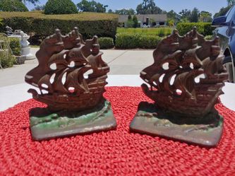 ANTIQUE CAST IRON SHIP BOOKENDS