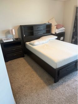 Bedroom set
