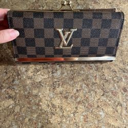Louis Vuitton Wallet womans 
