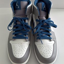 Nike Air Jordan High Top White Gray Blue Sneakers Size 12