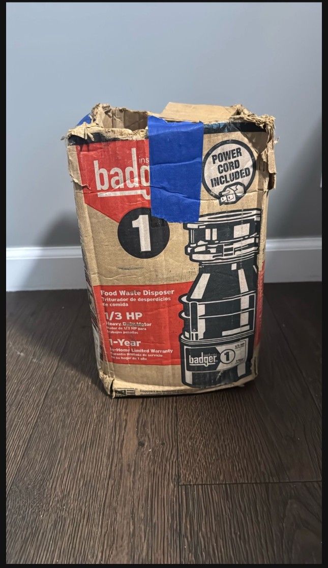 Badger Continuous Feed Food Waste Disposer