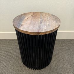 Side / End Table