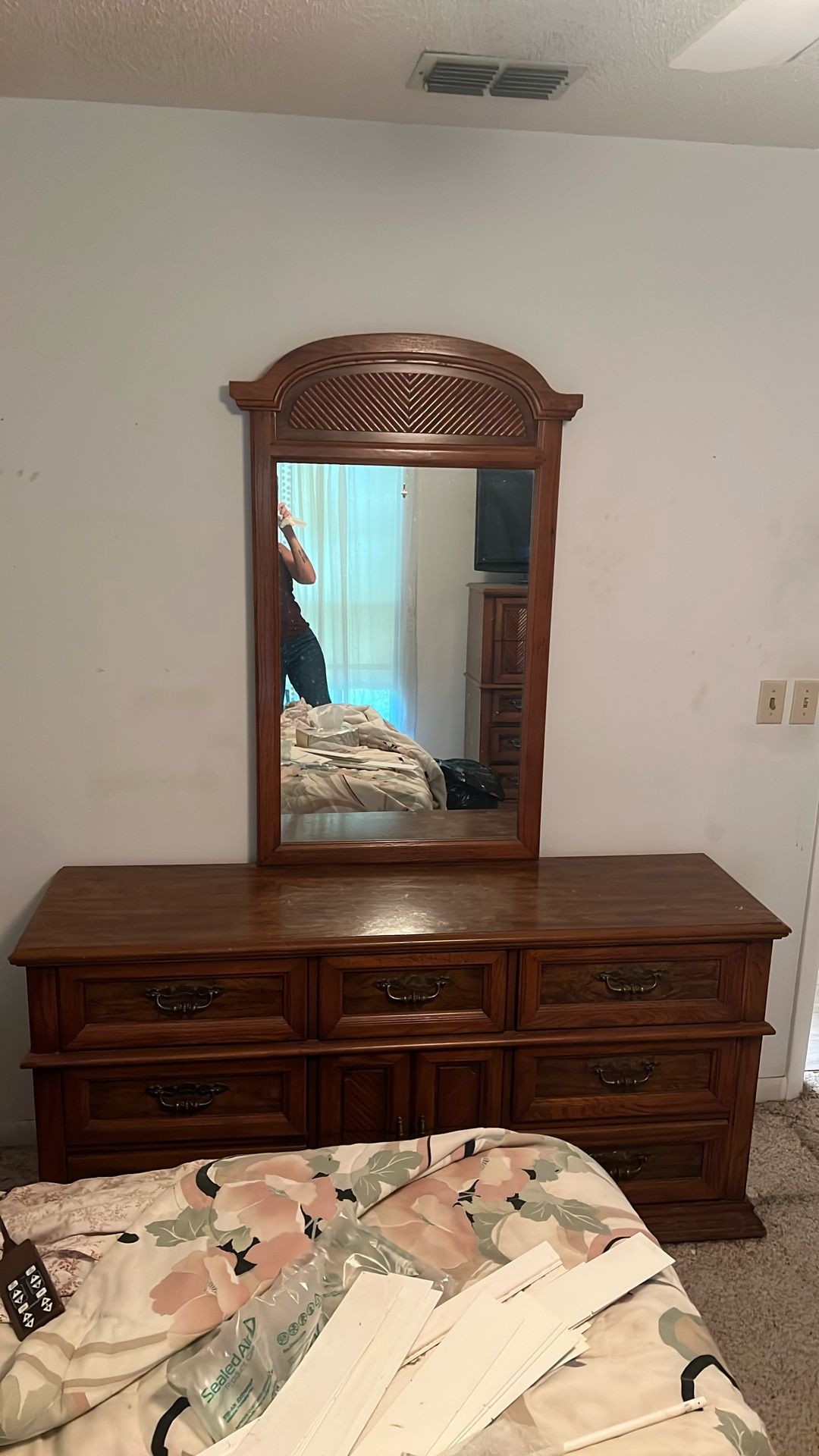 Dresser Set