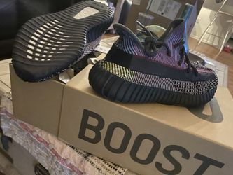Yeezy boost V2 ss 10, 11.5. & 13 non reflective