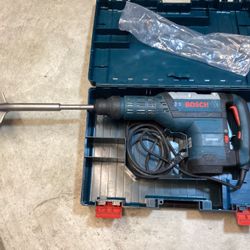 Bosch Demolition Hammer.  With New Digging Spade. Excellent Condition Price Is Firm.