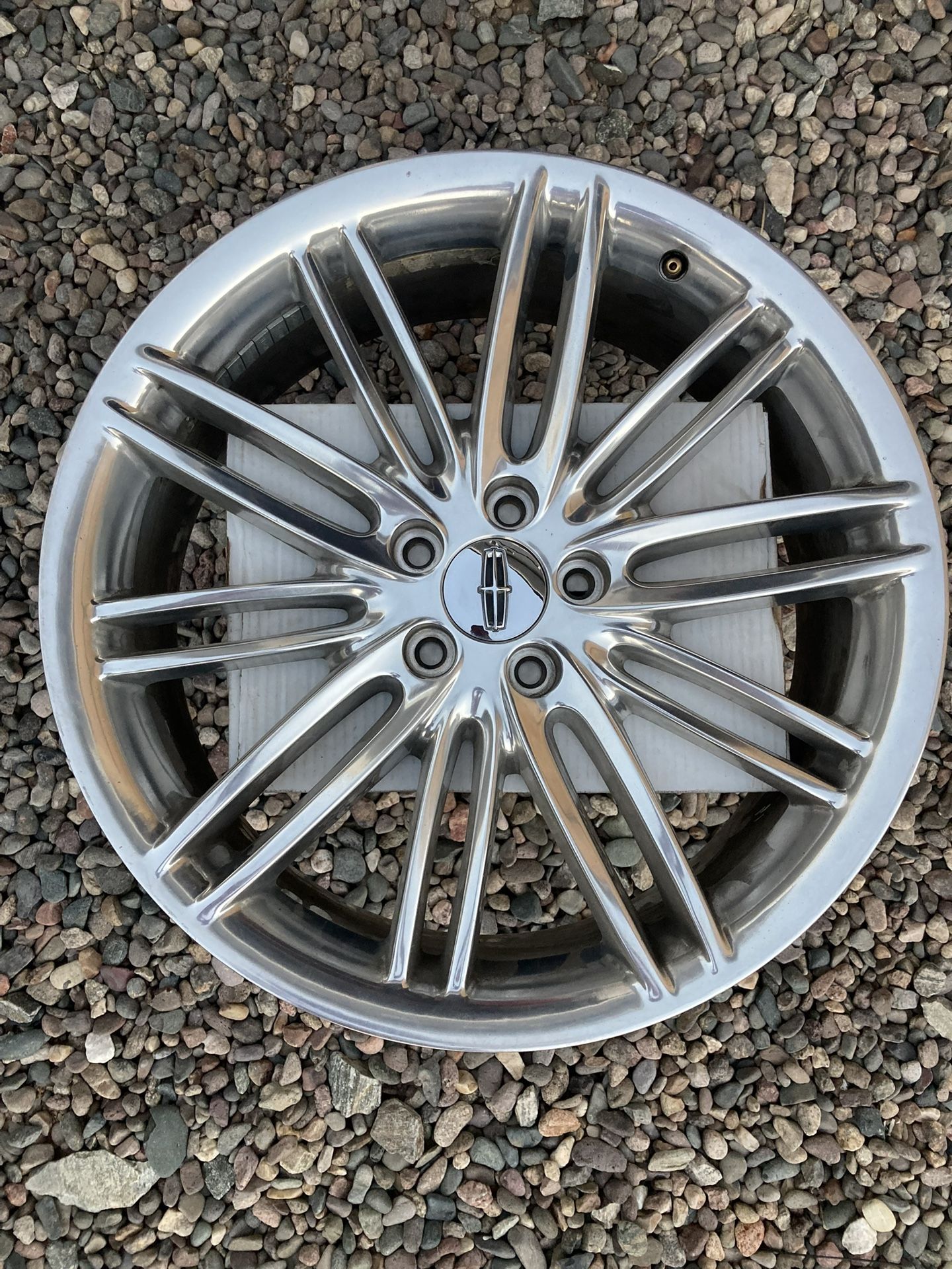 Lincoln MKT 2013-2018 Wheel Set