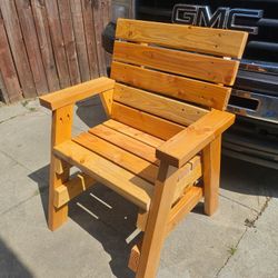 Outside Chair With Mini Table 