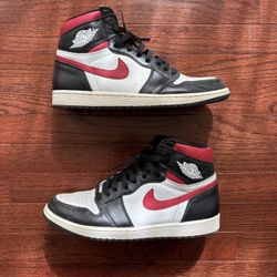 Air Jordan 1 Retro High OG Gym Red