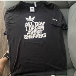 Adidas Sneakers Shirt