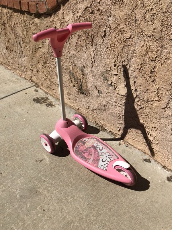 Girls pink scooter