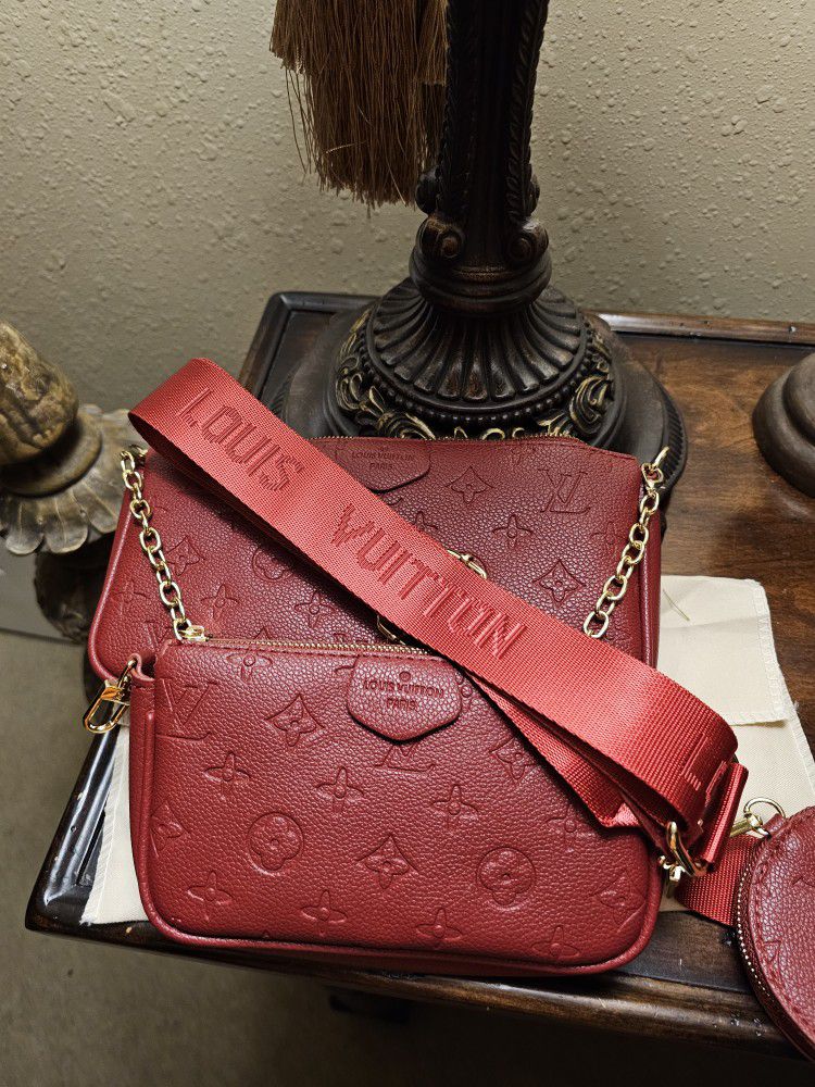 Gorgeous LV Purse for Sale in Katy, TX - OfferUp