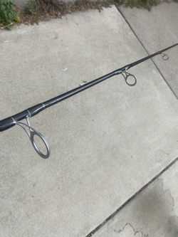 Penn Pursuit IV Salt Water Fishing Pole 7 Ft 12-20 lbs test mono Medium Heavy Action