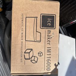 Refrigerator Ice maker 